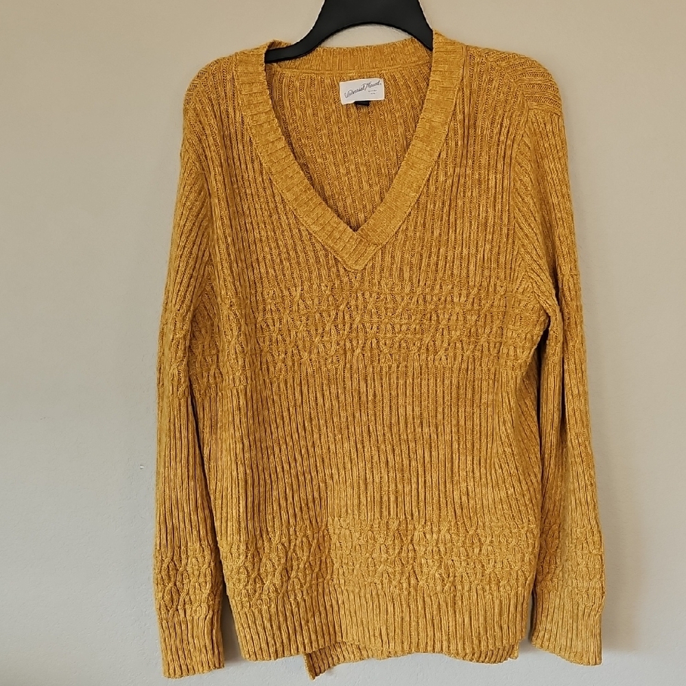 Universal‎ Thread Golden Knit Sweater Large